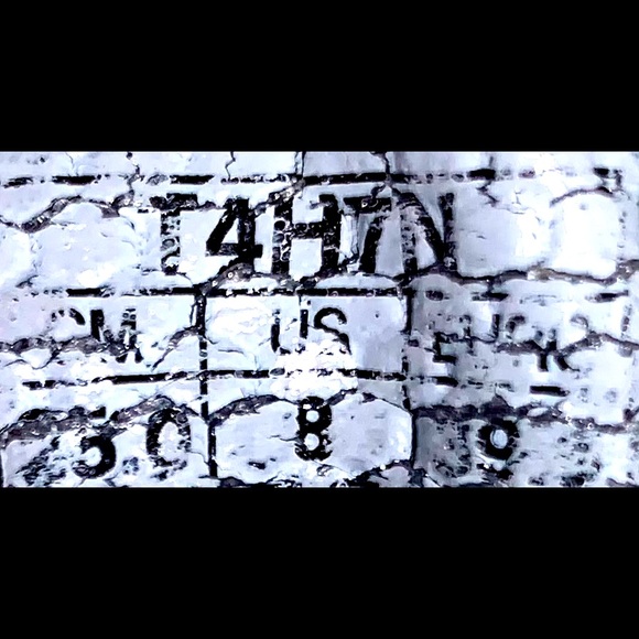 Women’s ASICS gel- kavano21 size 8 - Picture 8 of 8